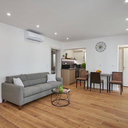 Newly Renovated Apt. Near To Entrance To Old Town Dubrovnik Bagian luar foto
