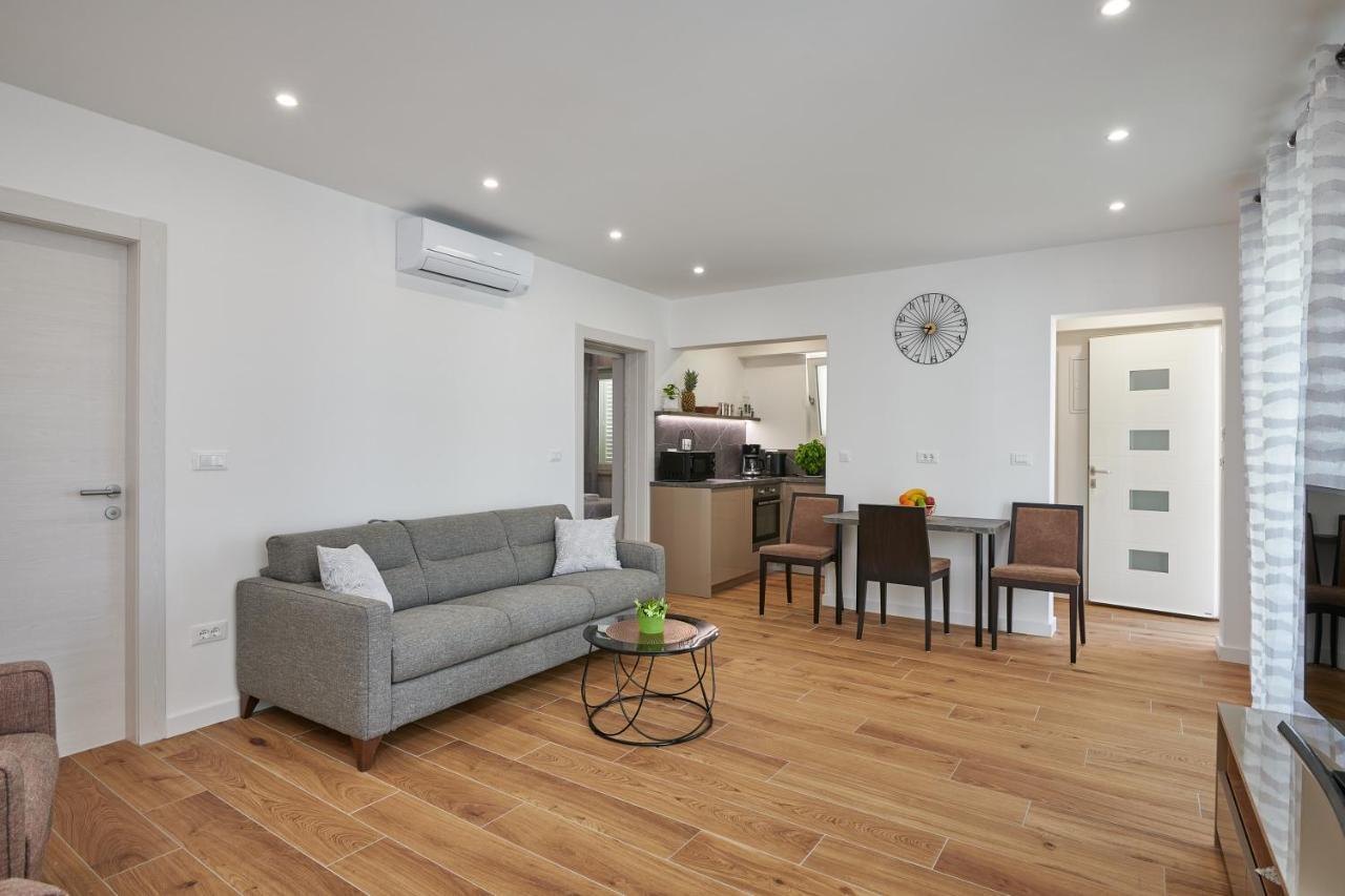 Newly Renovated Apt. Near To Entrance To Old Town Dubrovnik Bagian luar foto