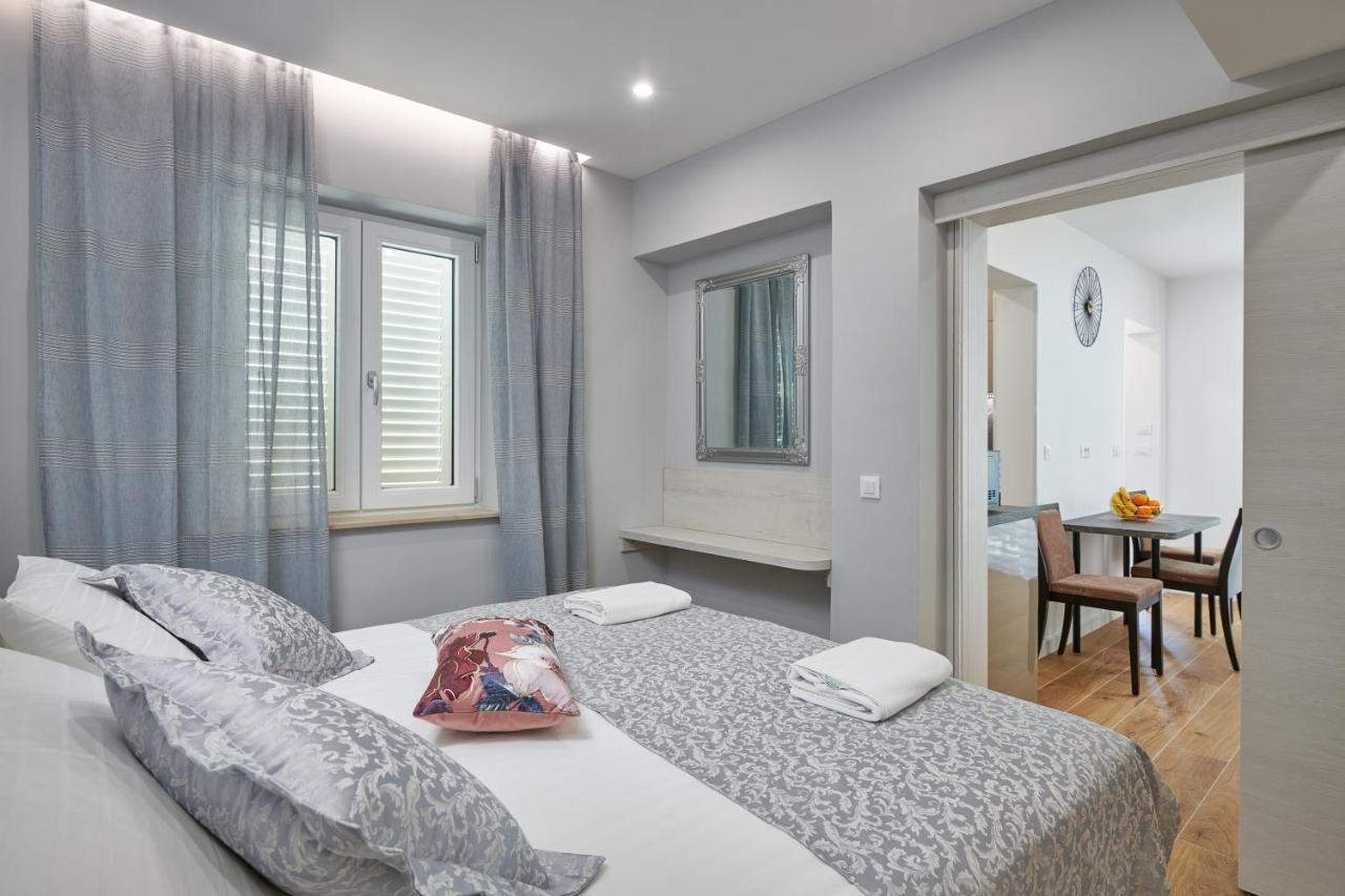 Newly Renovated Apt. Near To Entrance To Old Town Dubrovnik Bagian luar foto