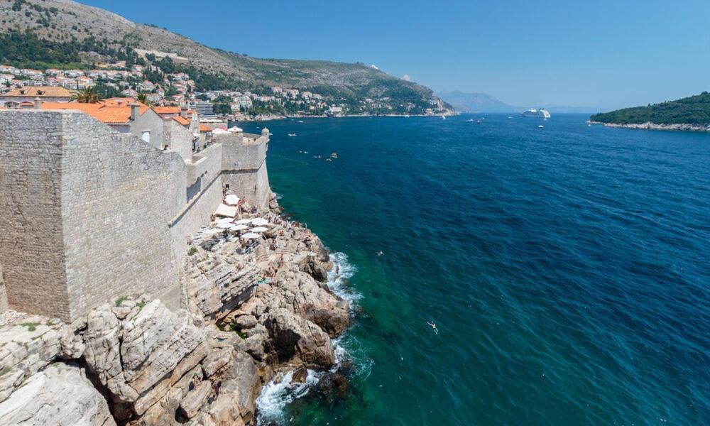 Newly Renovated Apt. Near To Entrance To Old Town Dubrovnik Bagian luar foto